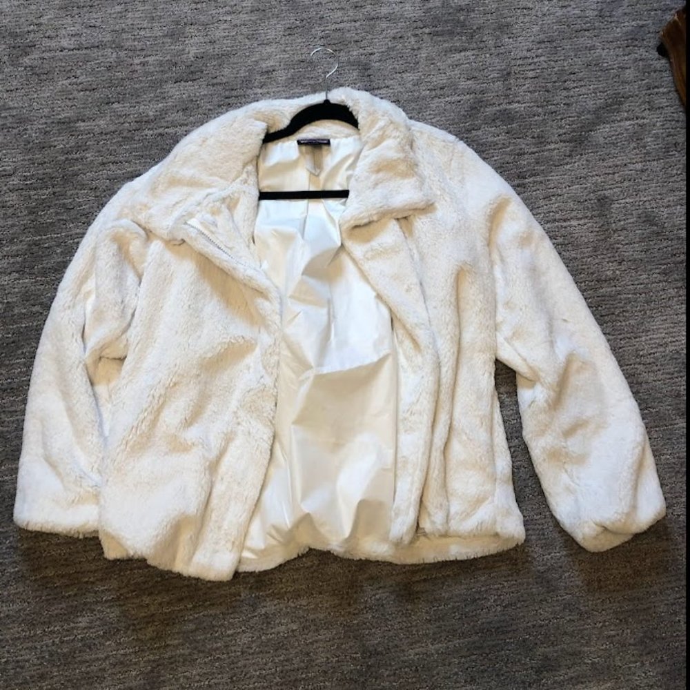 Women's Patagonia Pelage Faux Fur Full Zip Jacket Size Medium